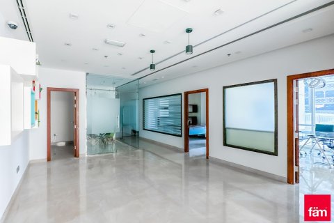 Oficina en Business Bay, Dubai, 151.2 m², № 11986 - foto 4