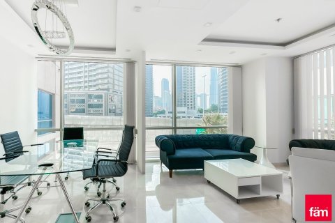 Oficina en Business Bay, Dubai, 151.2 m², № 11986 - foto 1
