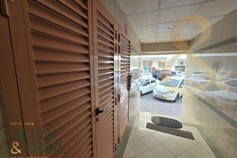 Propriété commerciale à Deira, Dubai, 999 chambres, 202 m², № 60641 - photo 4
