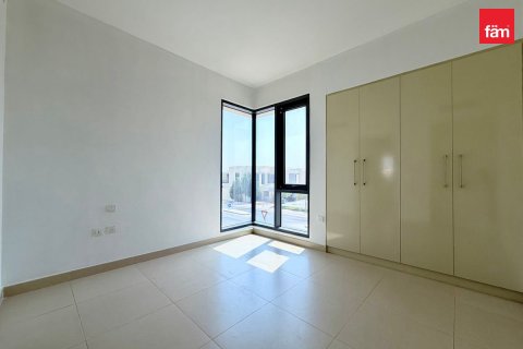 Villa in Dubai Hills Estate, Dubai 5 bedrooms, 276.8 sq.m. № 123755 - photo 6