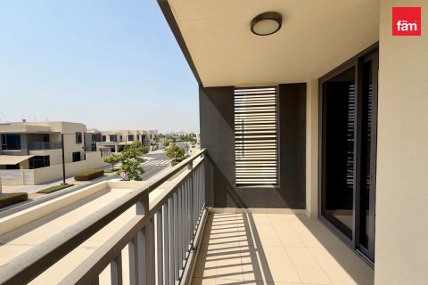 Villa in Dubai Hills Estate, Dubai 5 bedrooms, 276.8 sq.m. № 123755 - photo 12