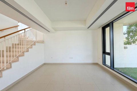Villa in Dubai Hills Estate, Dubai 5 bedrooms, 276.8 sq.m. № 123755 - photo 14