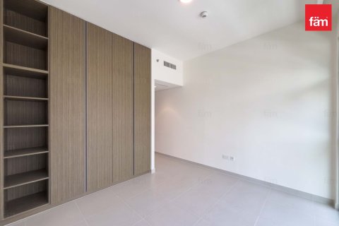 Apartment in Dubai 3 bedrooms, 179.9 sq.m. № 123757 - photo 8