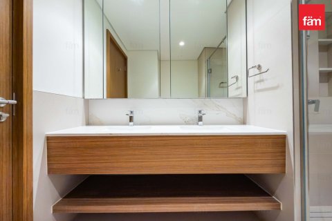 Apartment in Dubai 3 bedrooms, 179.9 sq.m. № 123757 - photo 16