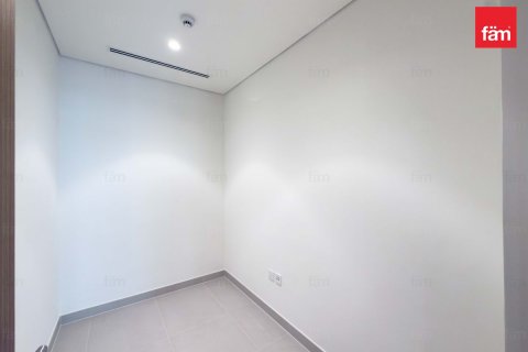Apartment in Dubai 3 bedrooms, 179.9 sq.m. № 123757 - photo 10