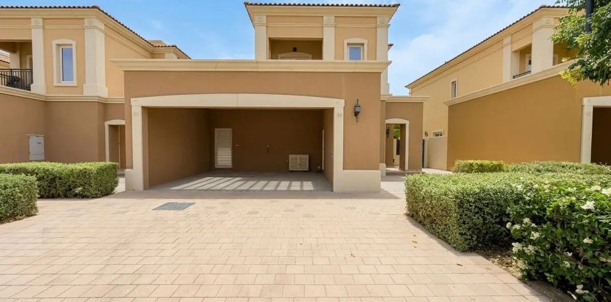 Townhouse in Dubai 3 bedrooms, 325 sq.m. № 123752