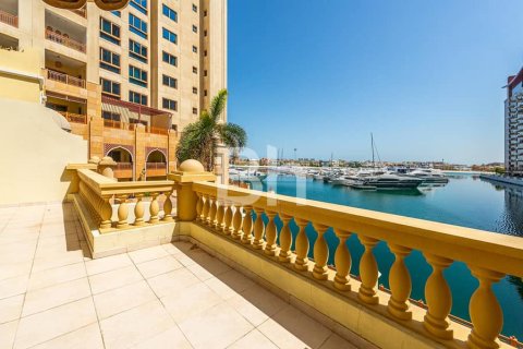 Adosado en Palm Jumeirah, Dubai, 2 dormitorios, 380 m², № 6008 - foto 15