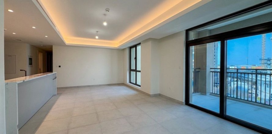 Квартира в Умм-Сукейме, Дубай, 3 спальни, 183.4м², № 123355
