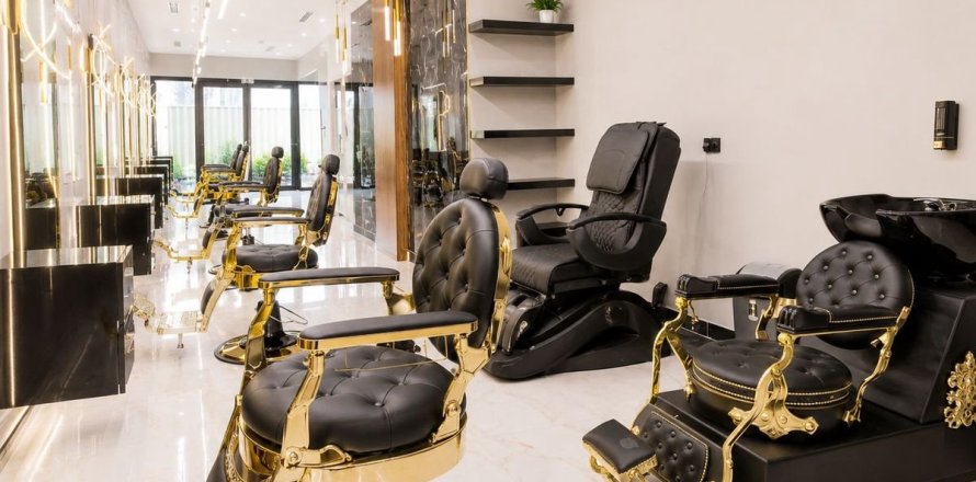 Shop in Meydan, Dubai 65.3 sq.m. № 123354