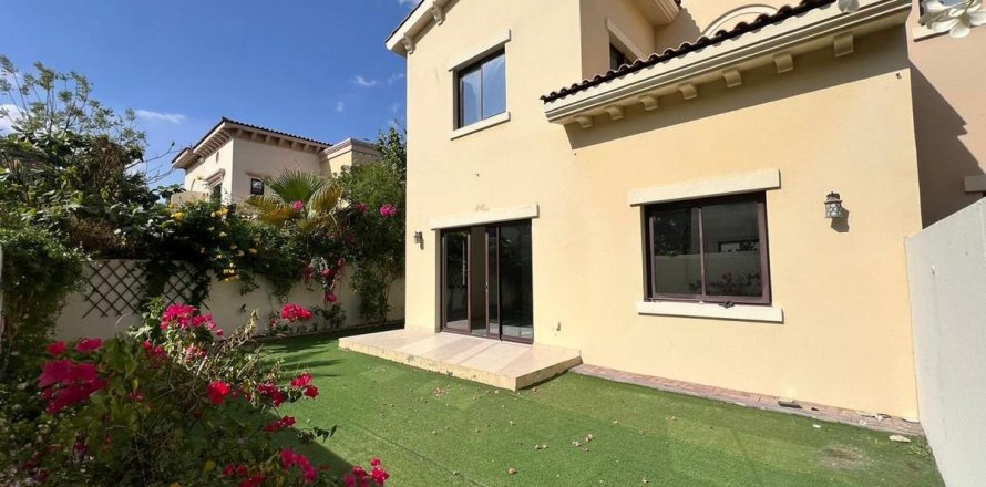 Villa à Reem, Dubai, 4 chambres, 273.9 m², № 60433