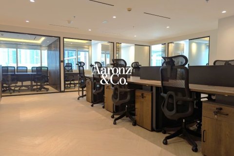Bureau à Jumeirah Lake Towers, Dubai, 90 m², № 125068 - photo 3