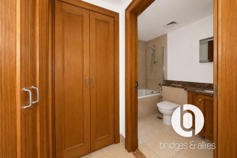 Apartment in Old Town, Dubai 1 bedroom, 117 sq.m. № 125070 - photo 11