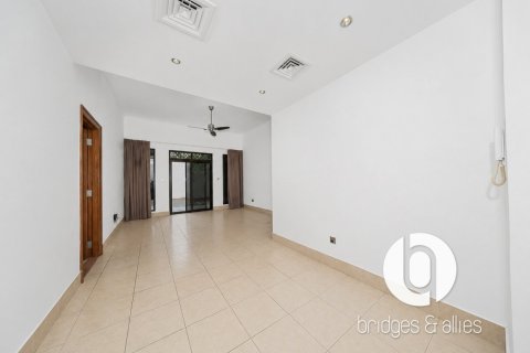 Apartment in Old Town, Dubai 1 bedroom, 117 sq.m. № 125070 - photo 9