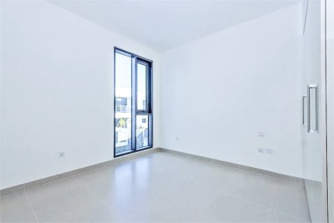 Villa in Dubai Hills Estate, Dubai 4 bedrooms, 229 sq.m. № 125069 - photo 10