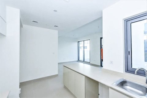 Villa in Dubai Hills Estate, Dubai 4 bedrooms, 229 sq.m. № 125069 - photo 4