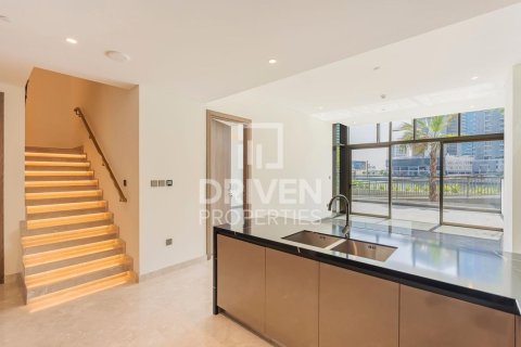 Apartment in Business Bay, Dubai 3 bedrooms, 216 sq.m. № 65453 - photo 3