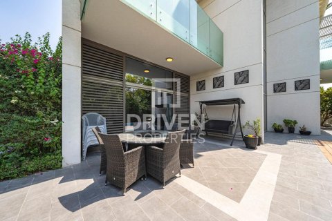 Villa in District One, Mohammed Bin Rashid City, Dubai 5 bedrooms, 715 sq.m. № 65444 - photo 13