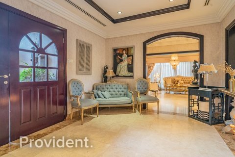Villa en Meadows, Dubai, 6 dormitorios, 877.1 m², № 2616 - foto 12