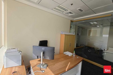 Bureau à Business Bay, Dubai, 536.5 m², № 77702 - photo 3