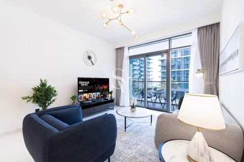 Apartment in EMAAR Beachfront, Dubai Harbour, Dubai 1 bedroom, 69 sq.m. № 68901 - photo 1