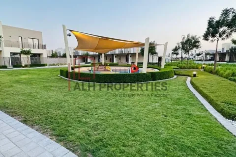 Townhouse in Dubai South (Dubai World Central), Dubai 3 bedrooms, 163 sq.m. № 92853 - photo 27