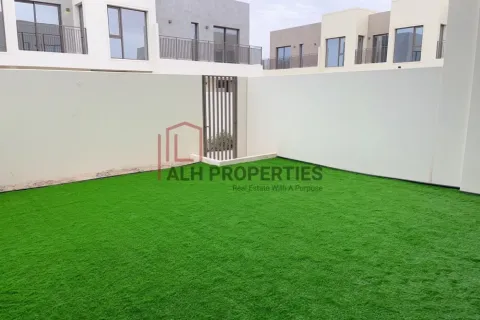 Townhouse in Dubai South (Dubai World Central), Dubai 3 bedrooms, 163 sq.m. № 92853 - photo 3