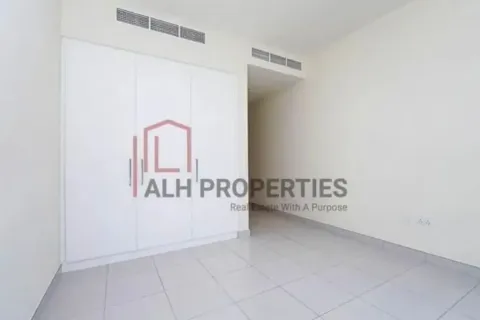 Townhouse in Dubai South (Dubai World Central), Dubai 3 bedrooms, 163 sq.m. № 92853 - photo 16