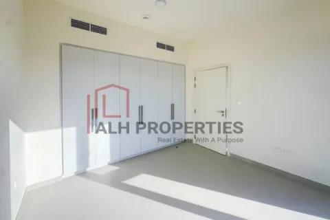 Townhouse in Dubai South (Dubai World Central), Dubai 4 bedrooms, 247 sq.m. № 92855 - photo 13