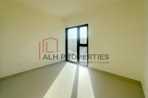 Townhouse in Dubai South (Dubai World Central), Dubai 4 bedrooms, 247 sq.m. № 92855 - photo 14