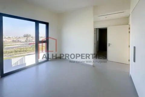 Townhouse in Dubai South (Dubai World Central), Dubai 4 bedrooms, 247 sq.m. № 92855 - photo 15