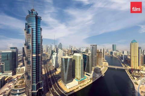 Apartment in Business Bay, Dubai 3 bedrooms, 180.3 sq.m. № 137460 - photo 16