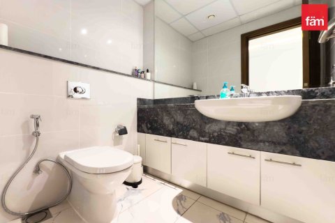 Apartment in Business Bay, Dubai 3 bedrooms, 180.3 sq.m. № 137460 - photo 20