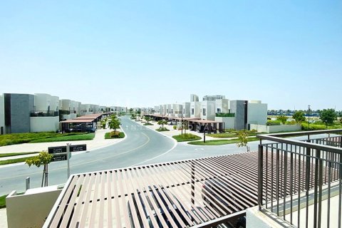 Снять в аренду квартиру в Dubai South (Dubai World Central), Дубай: 2 спальни, 112.82976447м², № 13265 - фото 10