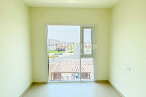 Снять в аренду квартиру в Dubai South (Dubai World Central), Дубай: 2 спальни, 112.82976447м², № 13265 - фото 13