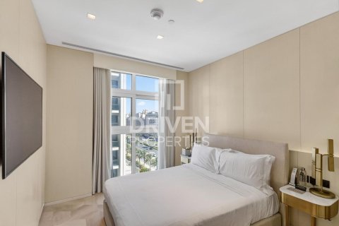 Apartment in FIVE Palm Jumeirah, Palm Jumeirah, Dubai 3 bedrooms, 257.25 sq.m. № 126895 - photo 13
