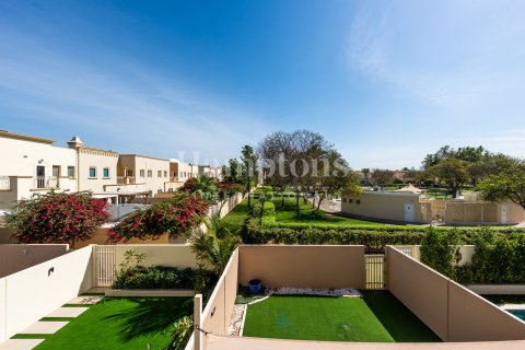 Townhouse in Springs 2, The Springs, Dubai 2 bedrooms, 172.52087100 sq.m. № 108850 - photo 25