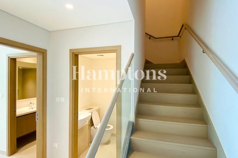 Apartment in Dubai Creek Harbour (The Lagoons), Dubai 3 bedrooms, 218.95007428 sq.m. № 108853 - photo 6