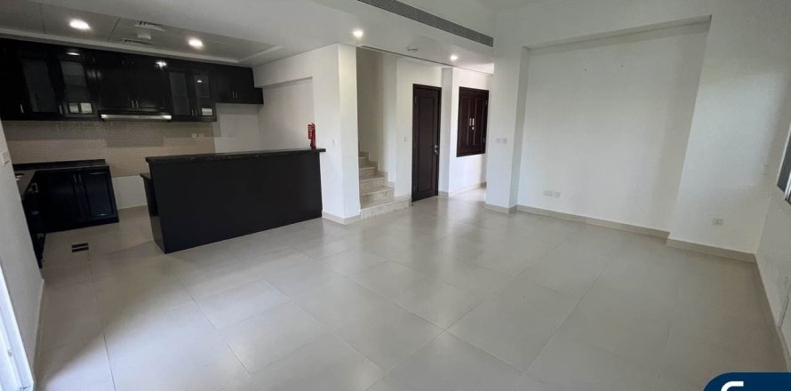 Maison de ville à Dubai Land, Dubai, 3 chambres, 211 m², № 74977