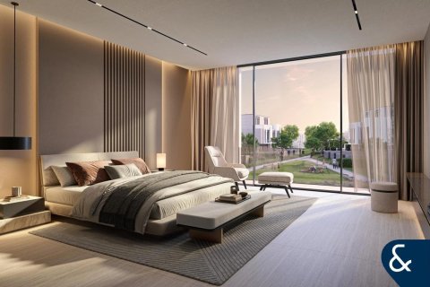 Villa à Jumeirah Golf Estates, Dubai, 5 chambres, 265 m², № 74980 - photo 3