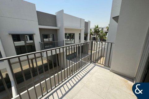 Townhouse in District 7, Mohammed Bin Rashid City, Dubai 3 bedrooms, 215 sq.m. № 74979 - photo 13