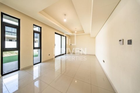 Townhouse in Dubai 3 bedrooms, 174.84 sq.m. № 137227