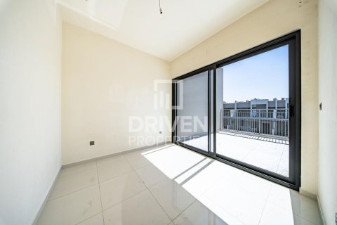 Townhouse in Dubai 3 bedrooms, 174.84 sq.m. № 137227 - photo 11