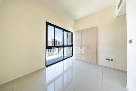 Townhouse in Dubai 3 bedrooms, 174.84 sq.m. № 137227 - photo 14