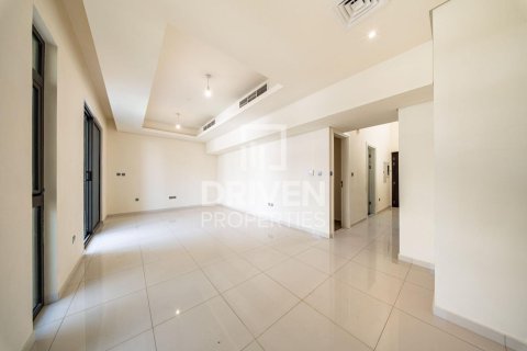 Townhouse in Dubai 3 bedrooms, 174.84 sq.m. № 137227 - photo 17