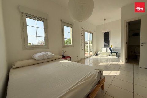 Villa en Dubai, 2 dormitorios, 255.2 m², № 137762 - foto 9