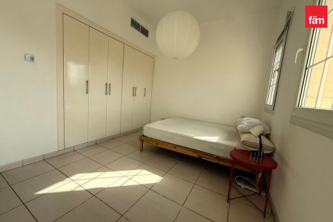 Villa en Dubai, 2 dormitorios, 255.2 m², № 137762 - foto 7