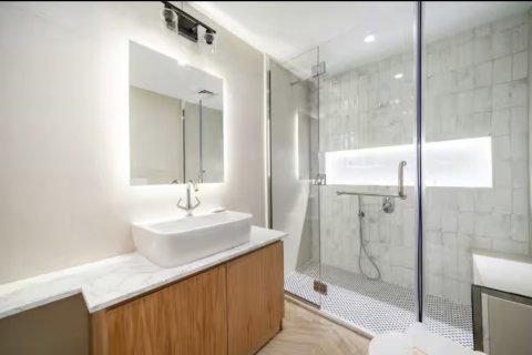 Appartement à Palm Jumeirah, Dubai, 1 chambre, 69 m², № 134111 - photo 2
