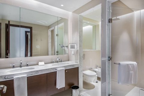 Apartment in Downtown Dubai (Downtown Burj Dubai), Dubai 2 bedrooms, 124 sq.m. № 56471 - photo 3