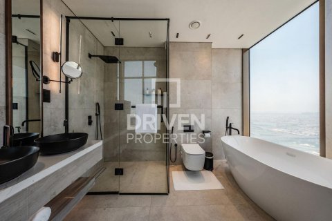 Apartment in Business Bay, Dubai 3 bedrooms, 228.08 sq.m. № 138748 - photo 19