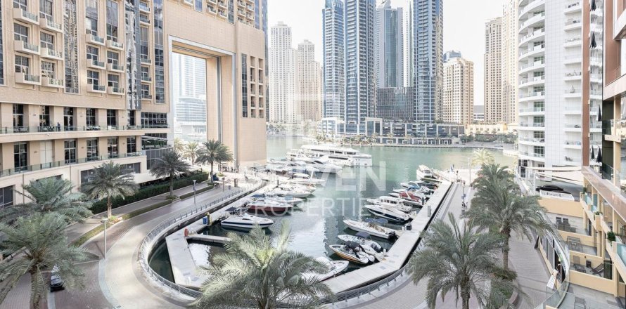 Ático en Dubai Marina, Dubai, 5 dormitorios, 812.9 m², № 138749